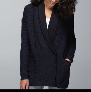 Lululemon Knit Black Cardigan Size 6 Post-Practice